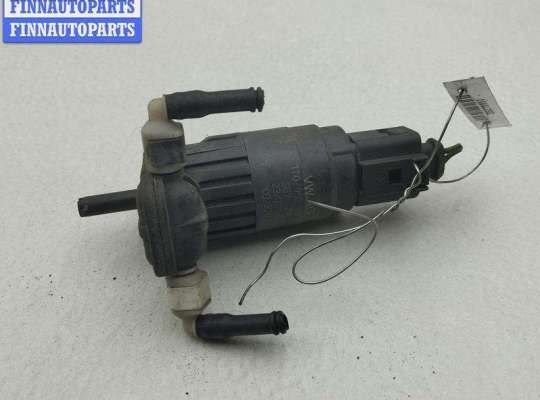 Насос (моторчик) омывателя стекла VG2666633 на Volkswagen Caddy (2004-2010)