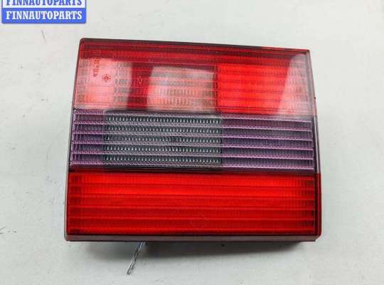 Фонарь крышки багажника левый VG2736089 на Volkswagen Passat B4