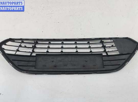 Решетка (заглушка) бампера на Ford Mondeo IV