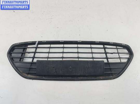 Решётка (заглушка) в бампер FO2040779 на Ford Mondeo IV (2007-2014)
