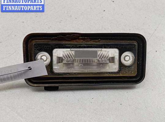 купить Подсветка номера на Volkswagen Touran