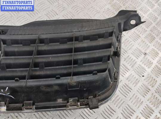 купить Решетка радиатора на Volkswagen Passat B5+ (GP)