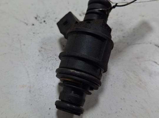 купить Форсунка топливная на Opel Vectra C (2002-2008)