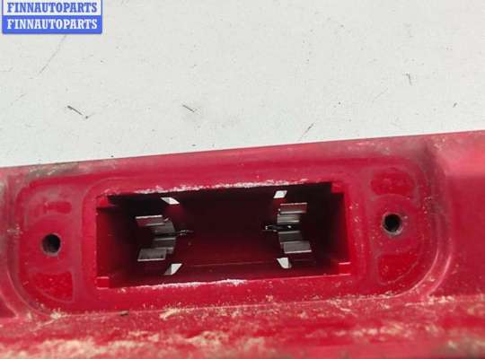 Планка подсветки номера на Mercedes-Benz C (W202)