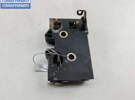 купить Замок двери задней левой на Audi 80 B4 (1991-1996)