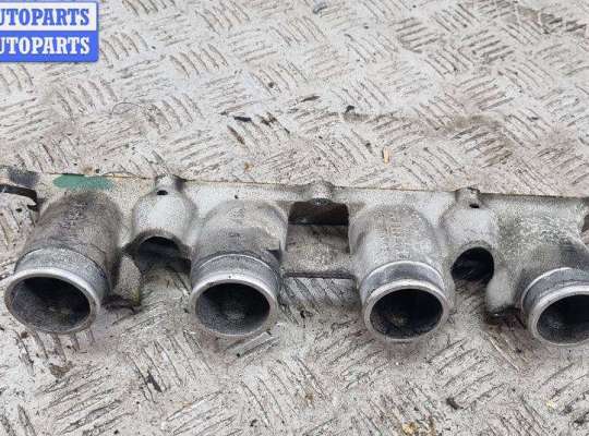 купить Коллектор впускной на Volkswagen Passat B5