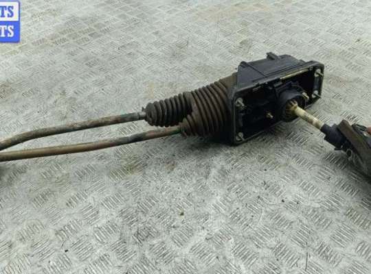 Кулиса МКПП на Volkswagen Passat B5 (3B)