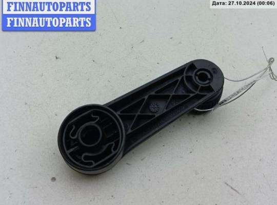 Ручка стеклоподъемника на Volkswagen Golf III (1H)