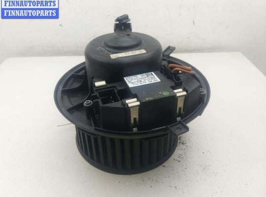 купить Двигатель отопителя (моторчик печки) на Volkswagen Passat B7