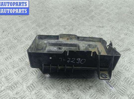 купить Полка аккумулятора (площадка АКБ) на Opel Zafira A (1999-2005)