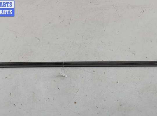 купить Молдинг двери передней правой на Ford Mondeo III (2000-2007)