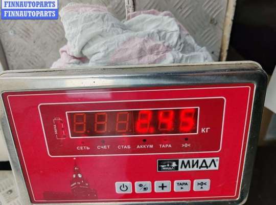 купить Обшивка крышки багажника на Ford Focus III (2011-2018)