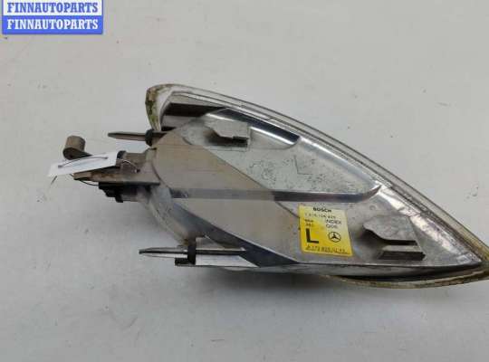 Поворотник передний