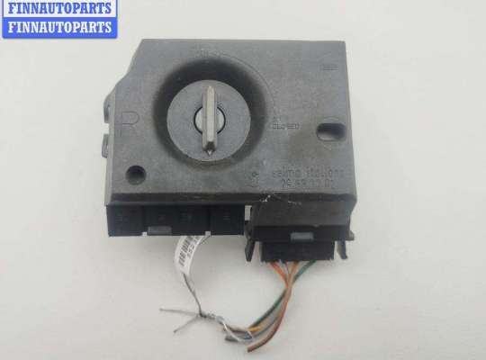 Плата фонаря заднего правого AU1730698 на Audi A8 D2 (1994-2002)