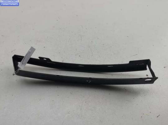 купить Накладка на бампер на Volkswagen Passat B6