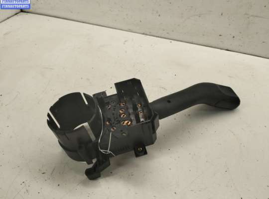 купить Переключатель поворотов на Volkswagen Passat B5