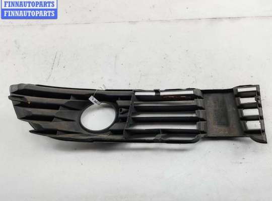 купить Рамка фары противотуманной левой на Volkswagen Passat B5+ (GP)