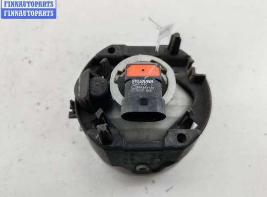 купить Фара противотуманная правая на Chrysler Voyager (2001-2007)