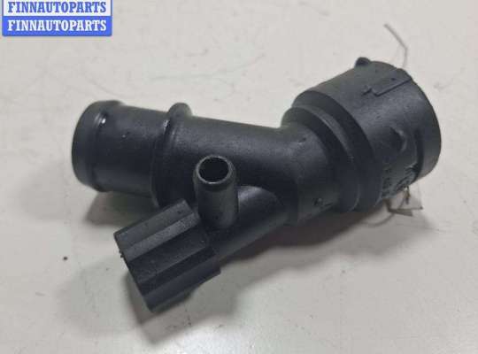 купить Фланец (тройник) системы охлаждения на Volkswagen Golf-4