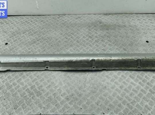 купить Накладка на порог наружная правая на Opel Omega B (1994-2003)