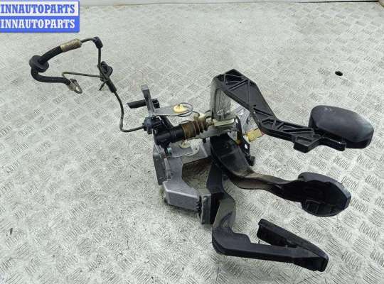 купить Узел педальный на Volkswagen Passat B5
