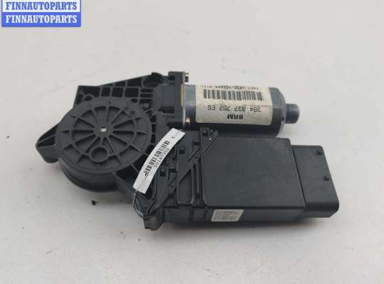 купить Моторчик стеклоподъемника передний правый на Volkswagen Passat B5