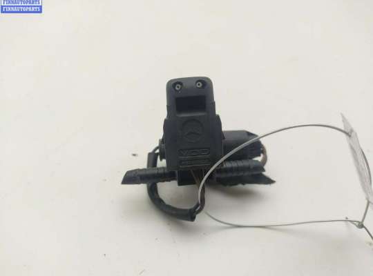 купить Форсунка омывателя на Mercedes C-Class W203 (2000-2006)