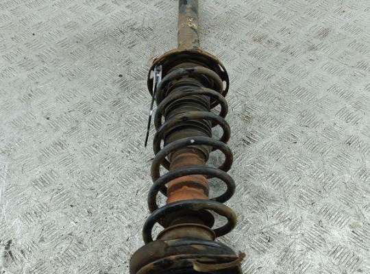 купить Стойка подвески задняя правая на Audi A4 B5 (1994-2001)