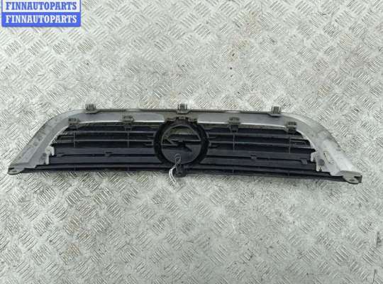 купить Решетка радиатора на Opel Vectra B (1995-2002)
