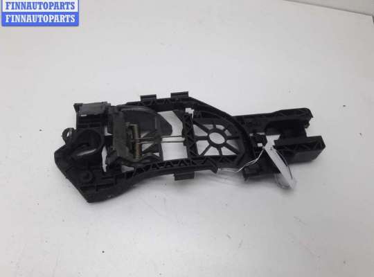 купить Корпус (держатель) ручки двери передней левой на Volkswagen Passat B6