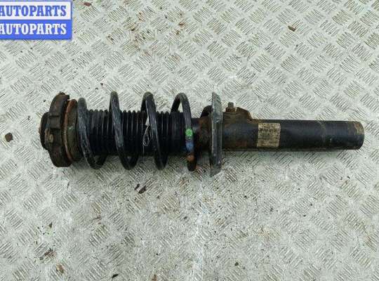 купить Стойка подвески передняя правая на Volkswagen Passat B6