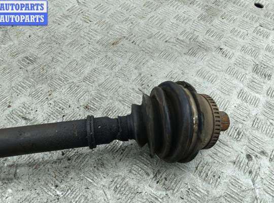 купить Полуось передняя правая на Audi A4 B6 (2001-2004)