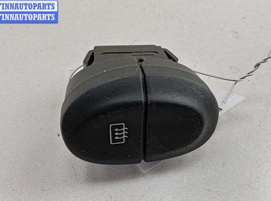 купить Кнопка обогрева заднего стекла на Renault Scenic I (1996-2003)
