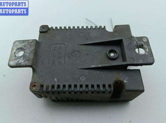 Реле вентилятора MB1646074 на Mercedes C-Class W202 (1993-2000)