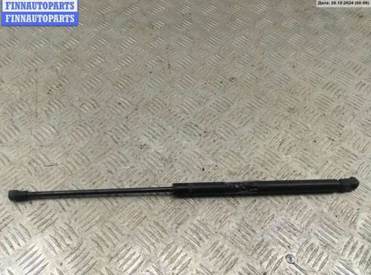Амортизатор капота VG1068571 на Volkswagen Golf-4