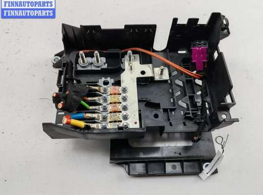 купить Корпус блока предохранителей на Audi Q7 4L (2005-2015)