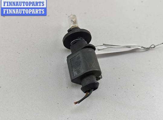 купить Патрон лампы указателя поворота на Volkswagen Passat B6