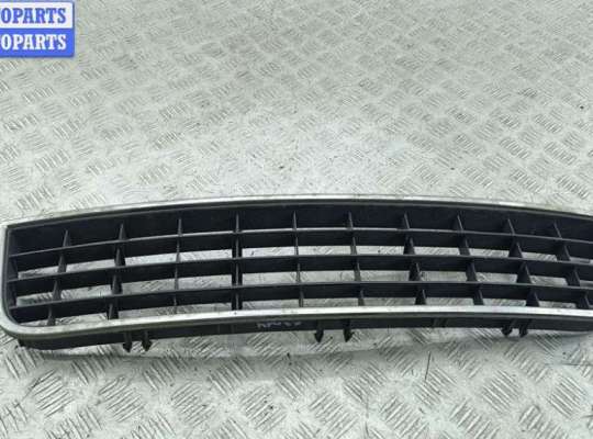 купить Решётка (заглушка) в бампер на Audi A6 C5 (1997-2005)