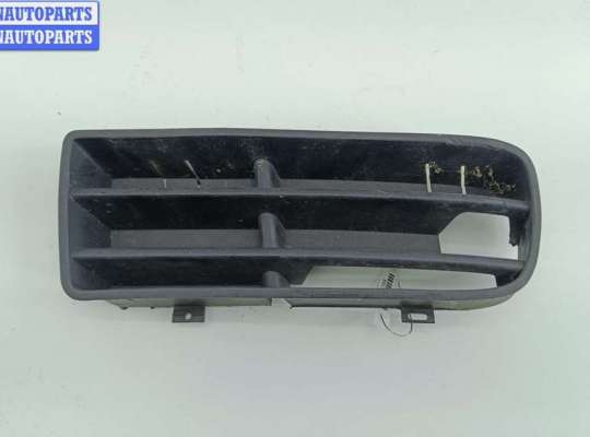 купить Решётка (заглушка) в бампер на Volkswagen Golf-4