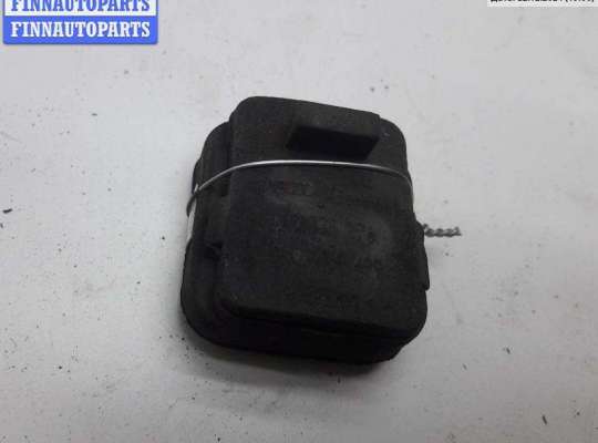 купить Кронштейн радиатора на Volkswagen Passat B5+ (GP)