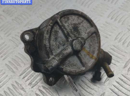 Насос вакуумный (дизель) на Nissan Tino V10