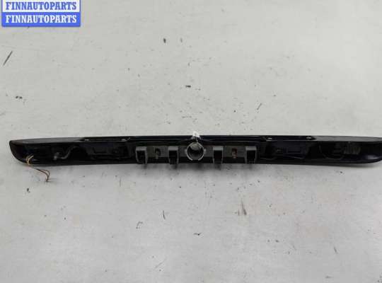 купить Накладка подсветки номера на Volkswagen Passat B5