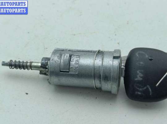 Замок зажигания с ключом