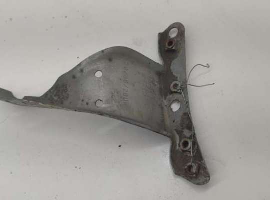 купить Кронштейн бампера заднего на Audi A4 B7 (2004-2008)