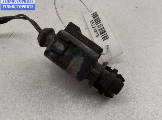купить Датчик температуры на Volkswagen Passat B6
