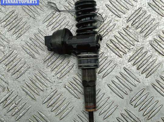 Форсунка топливная VG2709383 на Volkswagen Passat B5+ (GP)