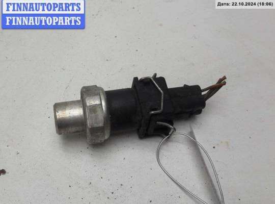 Датчик кондиционера VG2151392 на Volkswagen Passat B5