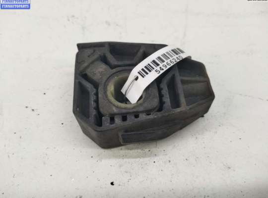 Кронштейн радиатора VG2395941 на Volkswagen Bora