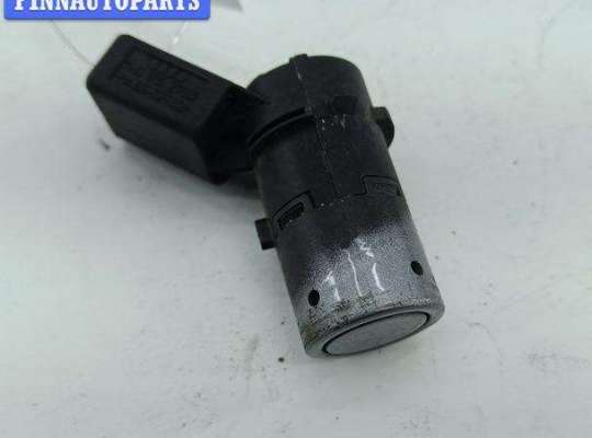 купить Датчик парковки (парктроник) задний на Audi A4 B7 (2004-2008)