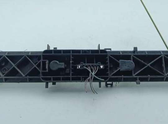 купить Плата фонаря заднего правого на Volkswagen Crafter